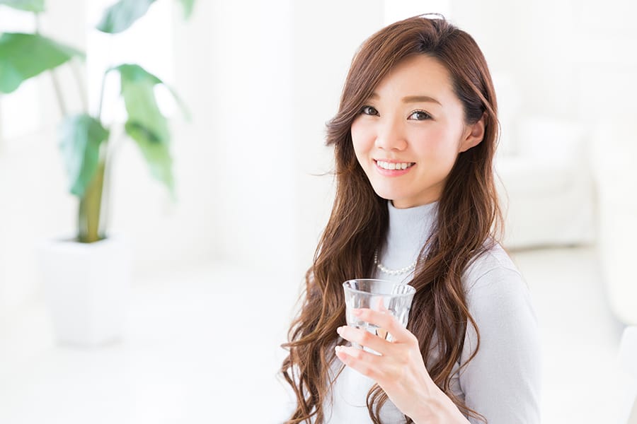 Minum Es Dapat Menghambat Haid, Mitos atau Fakta?