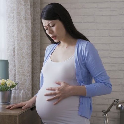 6 Perbedaan Kontraksi Palsu dan Asli, Bumil Wajib Tahu!