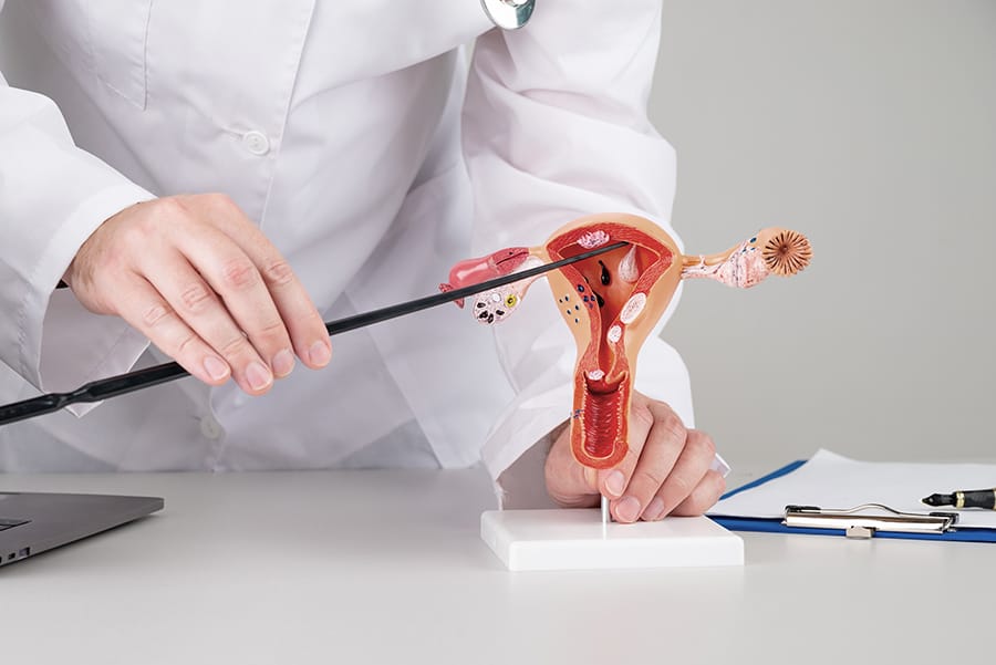 Prosedur laparoskopi minimal invasif untuk diagnosis dan penanganan gangguan kesuburan di Ciputra IVF